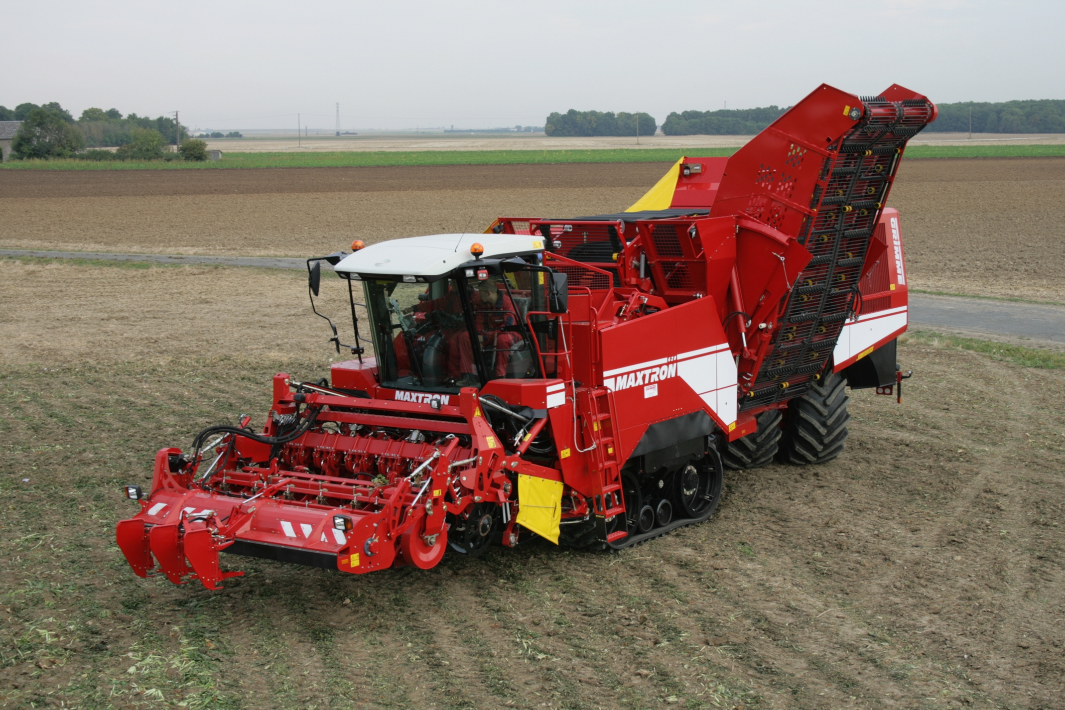 maxtron_2.jpg