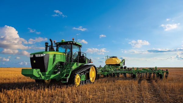 Фото Трактор John Deere 9520RT