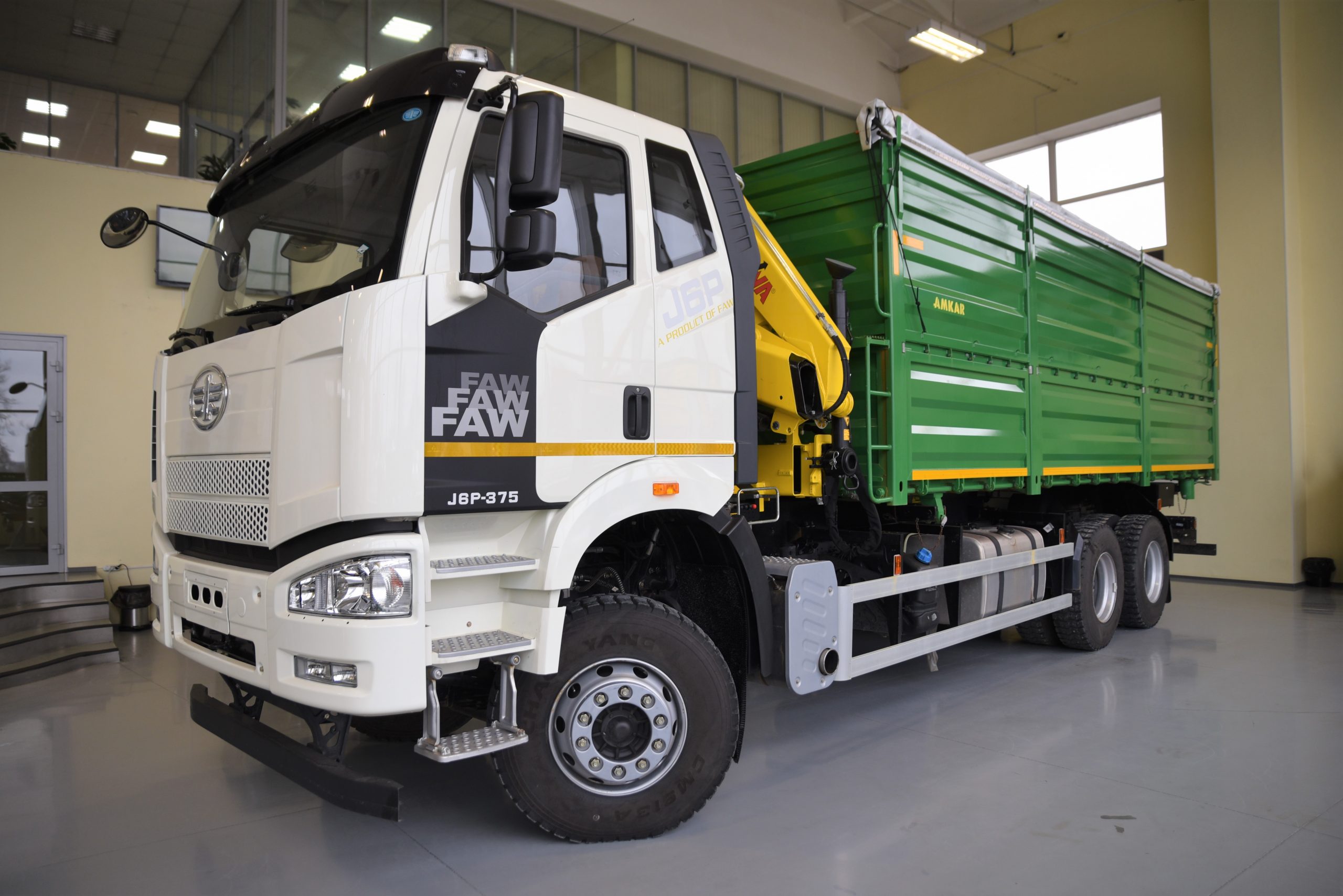 Порно секс автобус алаяқтығы Ұзын шашты порно әдемі аққұбаларды қараңыз