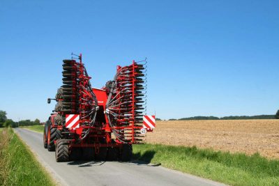 Фото Интегрированная посевная комбинация u-drill 3001, u-drill 4001