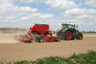 Фото Интегрированная посевная комбинация u-drill 3001, u-drill 4001