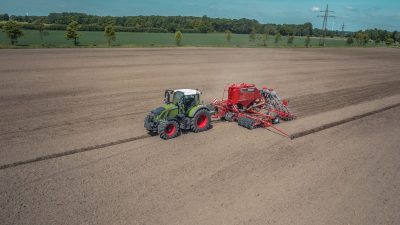 Фото Интегрированная посевная комбинация u-drill plus 3001, plus 4001