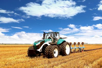 Фото Трактор LOVOL — P8340