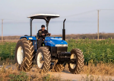 Фото Трактор NEW HOLLAND — TT55