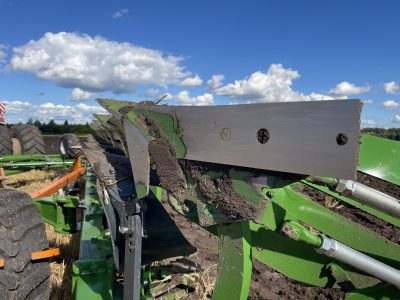 Фото Плуг AMAZONE Tyrok 400 Onland